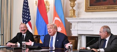 Armenia, Azerbaijan Ink Peace ‘Roadmap’ During White House Ceremony