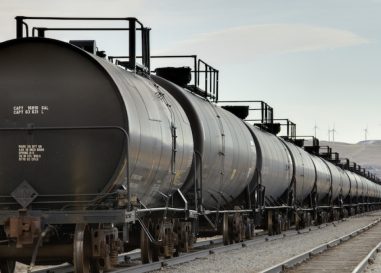 Azerbaijan Eyes Supplying Oil to Armenia in ‘Unprecedented’ Move