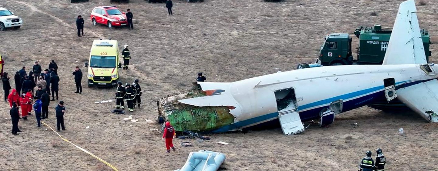 Crash of Azerbaijani Airliner in Kazakhstan Bears Resemblance to 2018 Emergency Landing in Portugal