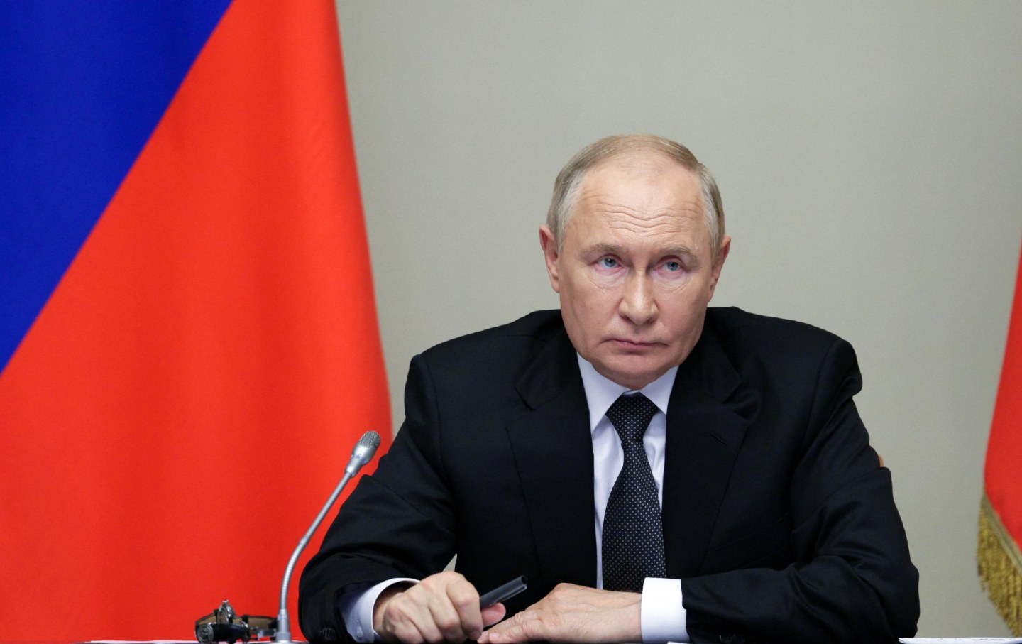 Putin in Phone Call with Aliyev Apologized for AZAL Plane Crash ...