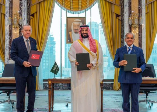 3 Nations, 4 Chokepoints: The Future of Global Maritime Power After the Mecca Defense Pact
